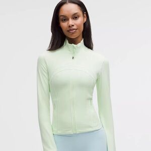 Lululemon Matcha Magic Cropped Define Jacket Size 6